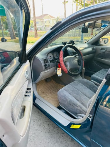 ឡានលក់បងប្អូនToyota Corollaឆ្នាំ1998សុំណុំឡានស្អាតតំលៃ4900$ធានាឡានស្អាត