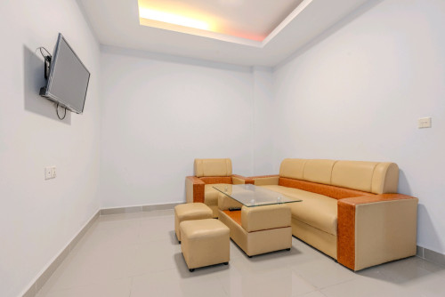 2 Bedrooms For Rent