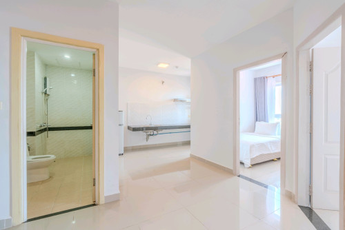 2 Bedrooms For Rent