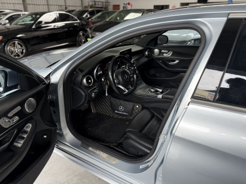2015 Mercedes-Benz C300 AMG Line Option មហាខ្ពស់ 3ប៉ូតុង គុជ2