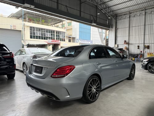 2015 Mercedes-Benz C300 AMG Line Option មហាខ្ពស់ 3ប៉ូតុង គុជ2