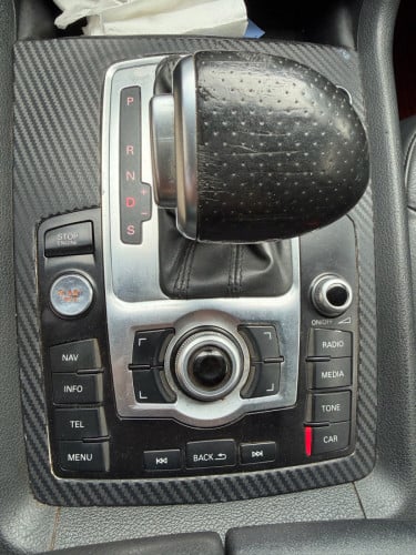 Audi Q7 2012 smartkey( សាំង ) for sale