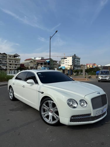 Bentley Flying Spur 2015 ម្ចាស់ដើម