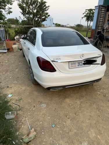 C300 2015 4Matic លក់ប្រញាប់លុយ  តម្លៃចរចា