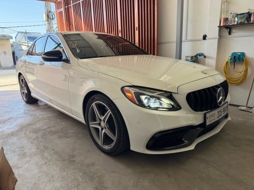 C300 up C63AMG