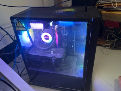 Desktop PC for Sale 99% ប្រើផ្ទាល់រាល់ថ្ងៃ