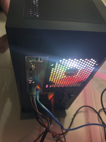 Desktop PC for Sale 99% ប្រើផ្ទាល់រាល់ថ្ងៃ