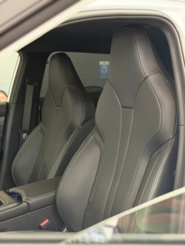Dongfeng Aeolus l7 PHEV range 110km
