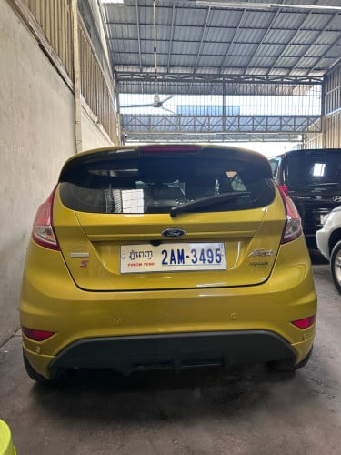 Ford Fiesta 2015