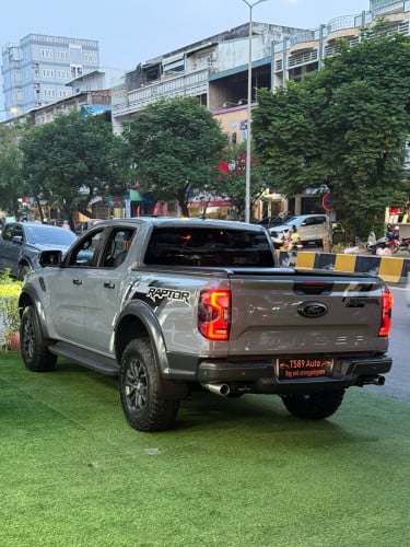 Ford Ranger Raptor 2023 ( សុីម៉ង់​ ) ស្លាកលេខ​ ភ្នំពេញ​ , ម្ចាស់ដេីម​ទិញខ្លាញ់គោ​