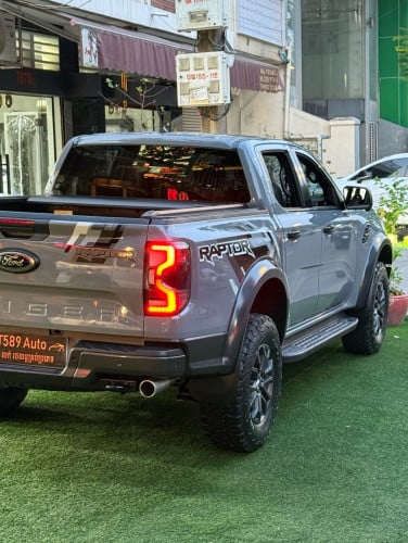 Ford Ranger Raptor 2023 ( សុីម៉ង់​ ) ស្លាកលេខ​ ភ្នំពេញ​ , ម្ចាស់ដេីម​ទិញខ្លាញ់គោ​