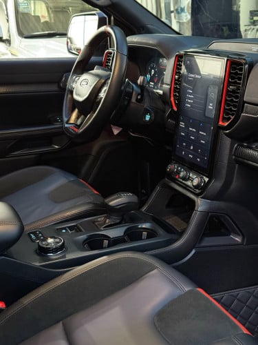 Ford Ranger Raptor 2023 ( សុីម៉ង់​ ) ស្លាកលេខ​ ភ្នំពេញ​ , ម្ចាស់ដេីម​ទិញខ្លាញ់គោ​