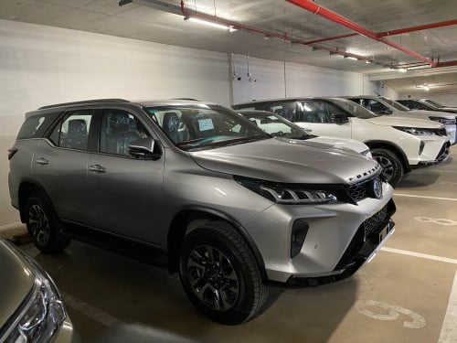 Fortuner Legender 2022 Top option