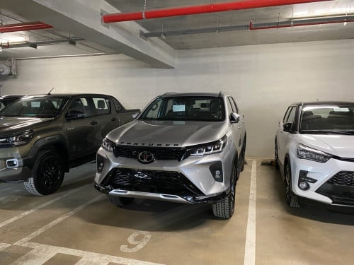 Fortuner Legender 2022 Top option