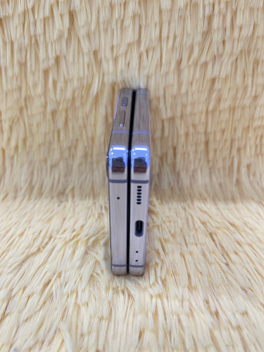 Galaxy ZFlip 4