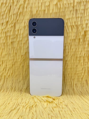 Galaxy ZFlip 4