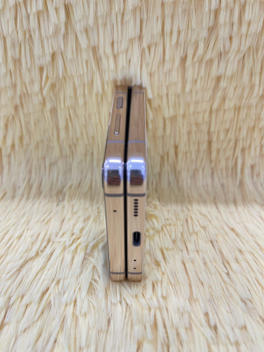 Galaxy ZFlip 4