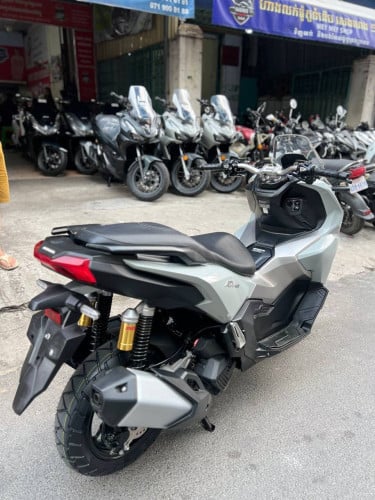 Honda ADV 2023 160cc4580$ឆាតជាមួយហាងផ្ទាល់ 💌👉 https://t.me/senghengmotor090