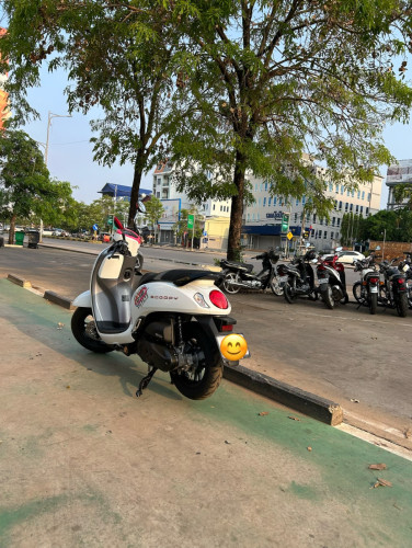 Honda Scoopy 2023y  ម៉ាស៊ីនស្អាត បង់រំលស់100%