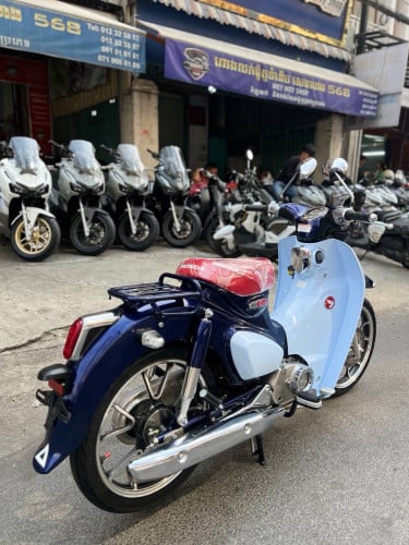 Honda Super Cub 2021 មានពន្ធ​ ធានា​ម៉ាស៊ីន​1ឆ្នាំ​
