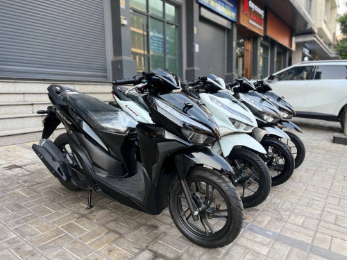 Honda Vario 2022 125cc មានពន្ធ​ ស្អាត98%​ ធានាម៉ាសុីន​1ឆ្នាំ​