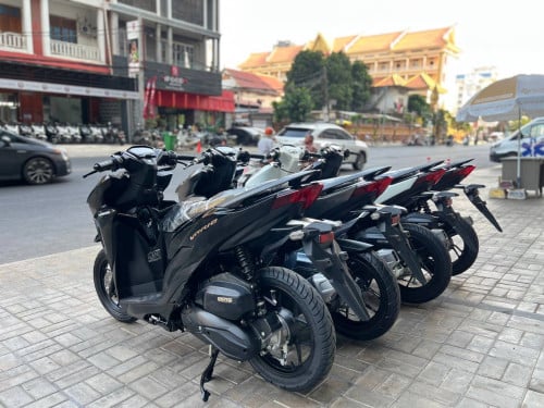Honda Vario 2022 125cc 2080$ឆាតជាមួយហាងផ្ទាល់ 💌👉 https://t.me/senghengmotor090