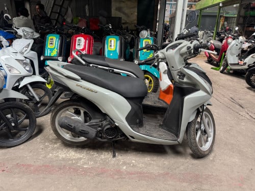 Honda Vison 2019នៅស្អាត
