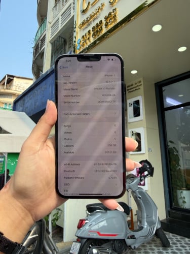 iPhone 13promax 256g LL/A មួយទឹកសុំណុំសុីន តម្លៃ350$