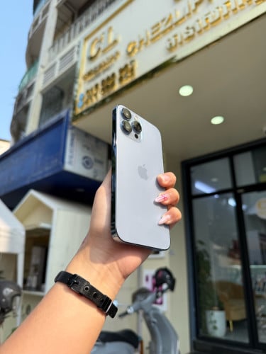iPhone 13promax 256g LL/A មួយទឹកសុំណុំសុីន តម្លៃ350$