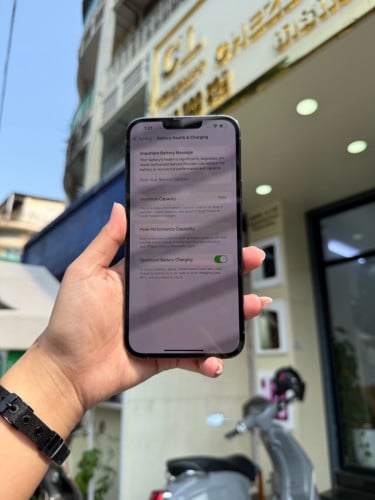 iPhone 13promax 256g LL/A មួយទឹកសុំណុំសុីន តម្លៃ350$