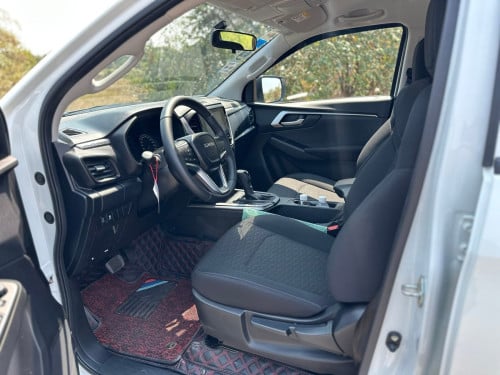 ISUZU D-MAX DELUXE 3.0L 2026
