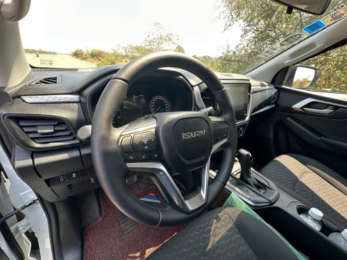 ISUZU D-MAX DELUXE 3.0L 2026