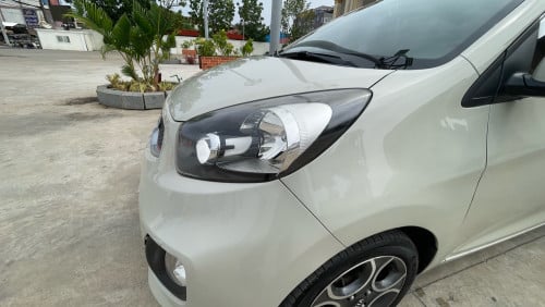 KiaMorning2013លក់8400$