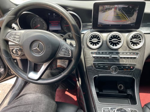 Mercedes-Benz​ C300 up C63  ឆ្នាំ2015  ហ្វូលអុបសិន​ ស្អាតៗណាស់​ ខ្មៅក្រិប🖤