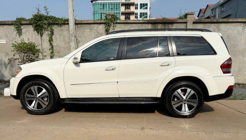 Mercedes.GL.320 ឆ្នាំ 2007  Fulloption