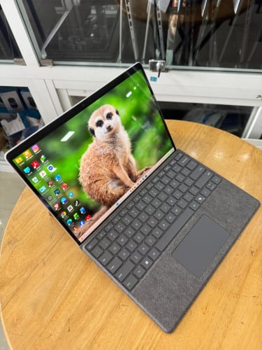 Microsoft Surface Pro 8