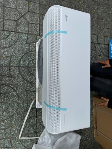 Midea MSCB1-09CRFN8(1 Hp inverter WiFi /1 សេស ស៊ីភ្លើងតិច )