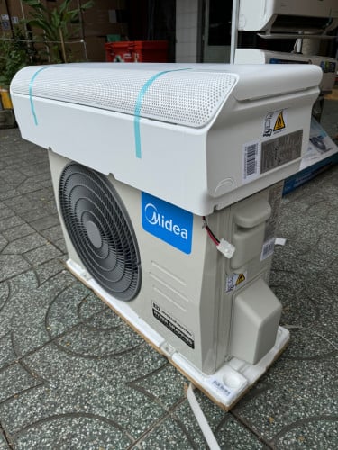 Midea MSCB1-09CRFN8(1 Hp inverter WiFi /1 សេស ស៊ីភ្លើងតិច )