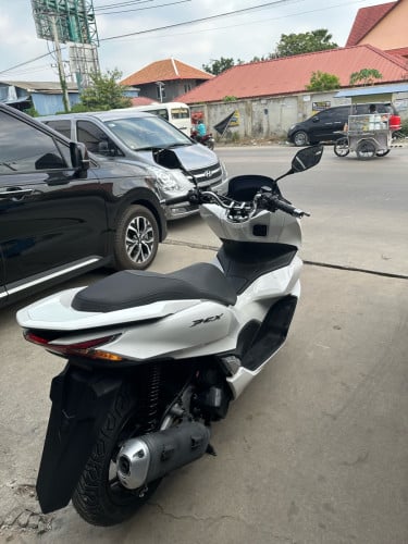 PCX 021