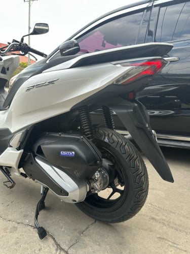 PCX 021