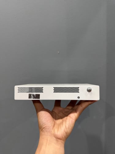 S210-8T