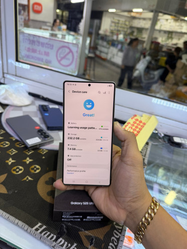 Samsung S25ultra 256G មួយទឹកមានប្រអប់