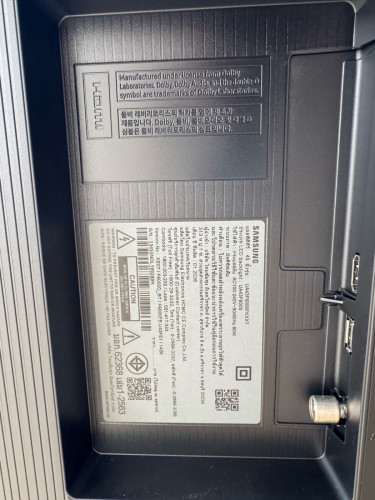 SAMSUNG UA43F6000FKXXT( ទូរទស្សន៏ទំហំ 43”ប្រើប្រាស់អ៊ីនធើណែត/ smart TV 43”)