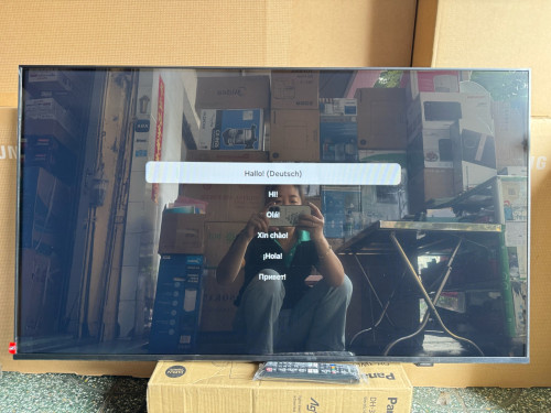 SAMSUNG UA43F6000FKXXT( ទូរទស្សន៏ទំហំ 43”ប្រើប្រាស់អ៊ីនធើណែត/ smart TV 43”)