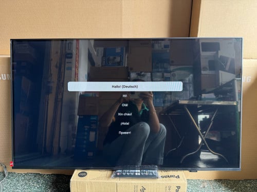 SAMSUNG UA43F6000FKXXT( ទូរទស្សន៏ទំហំ 43”ប្រើប្រាស់អ៊ីនធើណែត/ smart TV 43”)