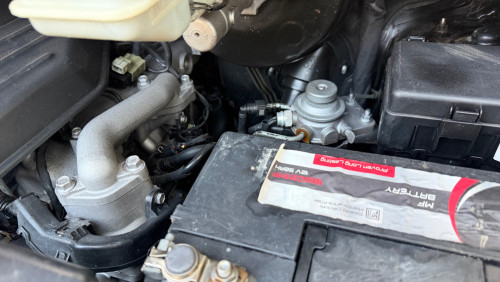starex hvx 2009 full option