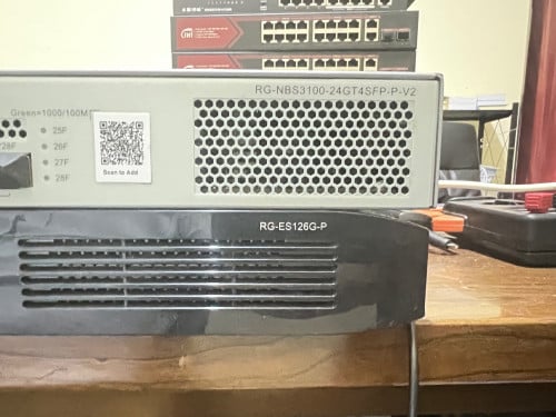 Switch Ruijie PoE 24Ports +4SFP