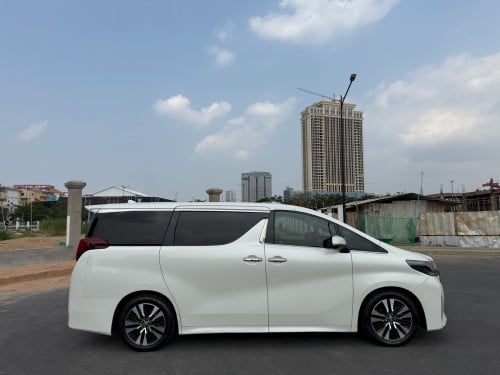 Toyota Alphard 2019 🇯🇵 ស្រុីនៗ មួយជុំ កៅអី ដើរកណ្តាល