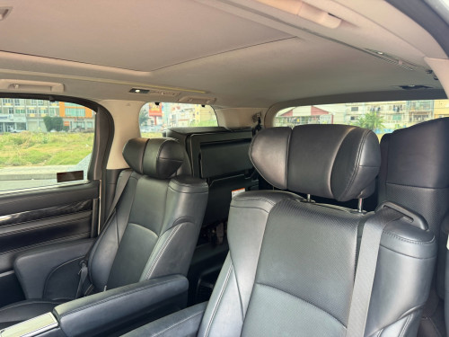 Toyota Alphard 2019 🇯🇵 ស្រុីនៗ មួយជុំ កៅអី ដើរកណ្តាល