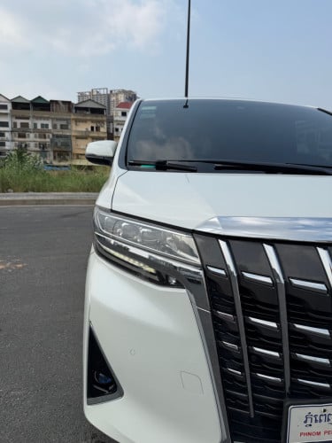 Toyota Alphard 2019 🇯🇵 ស្រុីនៗ មួយជុំ កៅអី ដើរកណ្តាល